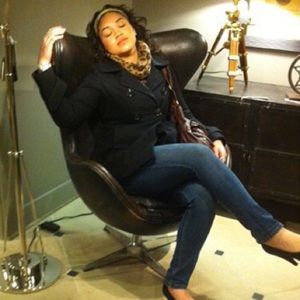 Meet your Posher, Denise